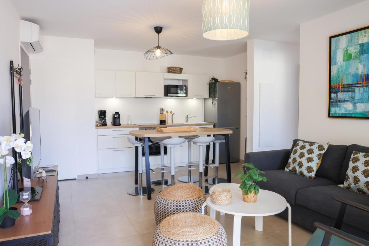 Appartement La Balagne , Bord De Mer, Grande Terrasse, Sant'Ambroggio Lumio  Exteriör bild